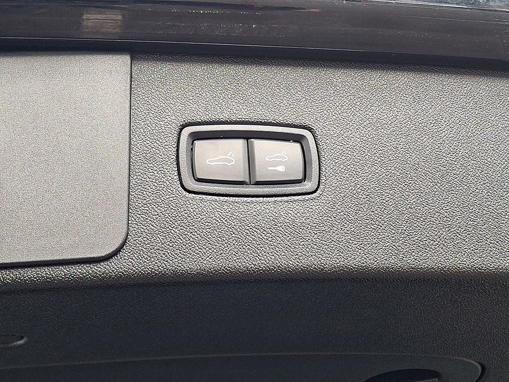 2023 Porsche Cayenne Base