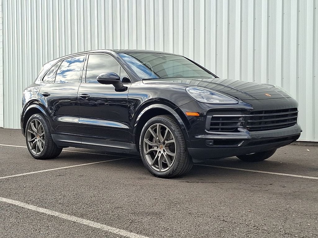 2023 Porsche Cayenne Base