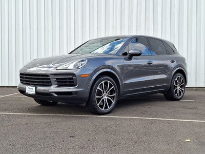2023 Porsche Cayenne Base