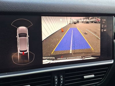 2023 Porsche Cayenne Base