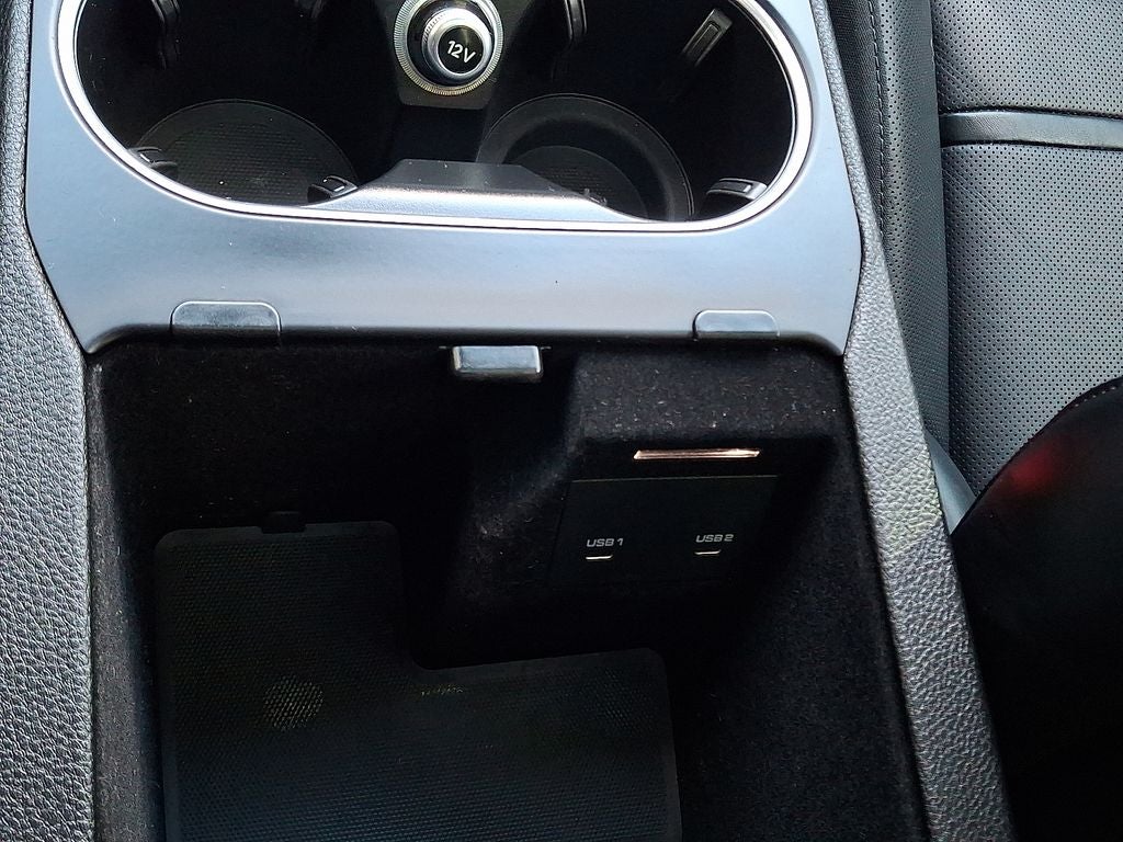 2023 Porsche Cayenne Base