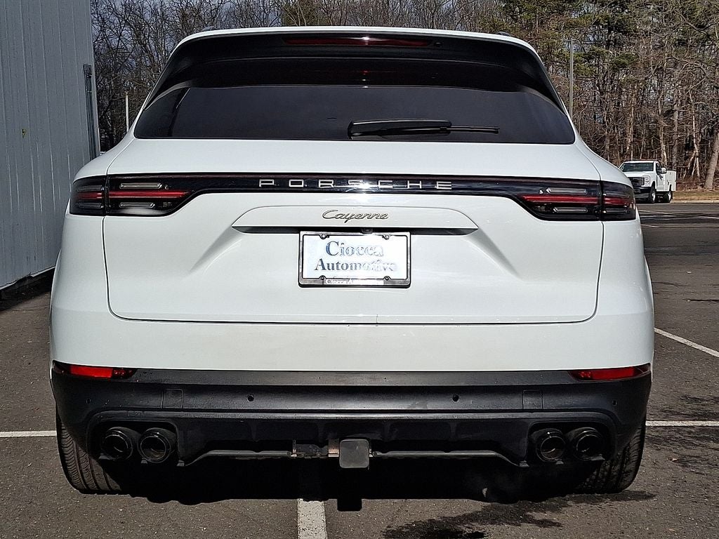 2023 Porsche Cayenne Platinum Edition