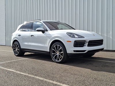 2023 Porsche Cayenne Platinum Edition