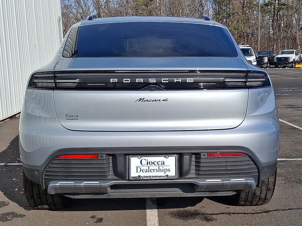 2025 Porsche Macan Electric 4