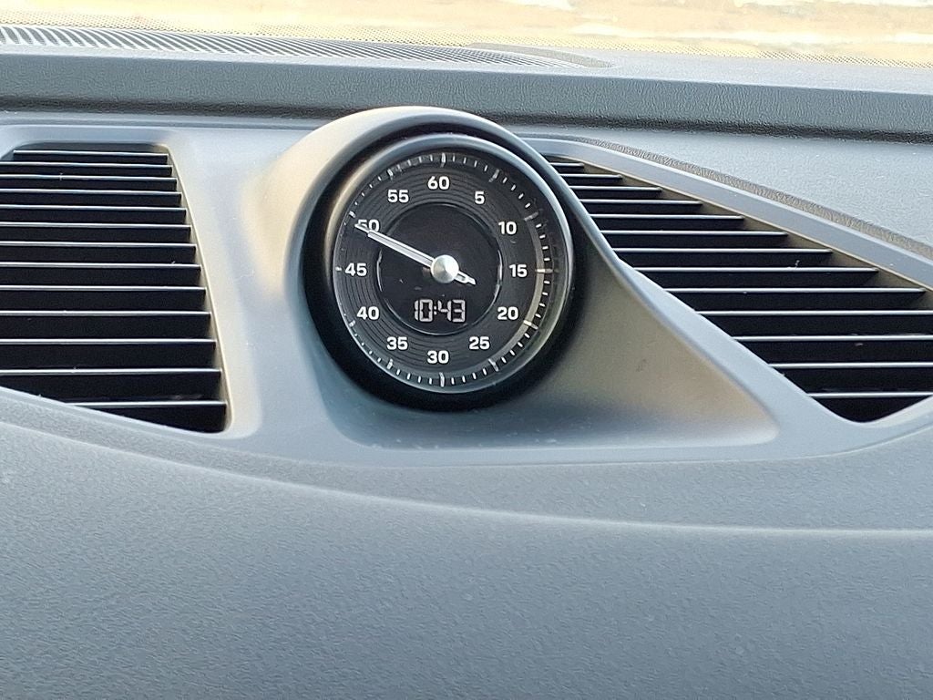 2025 Porsche Macan Electric 4