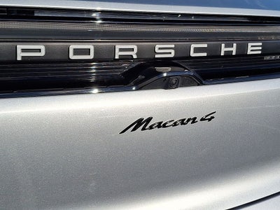 2025 Porsche Macan Electric 4