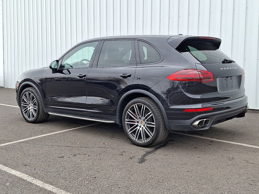 2017 Porsche Cayenne Turbo