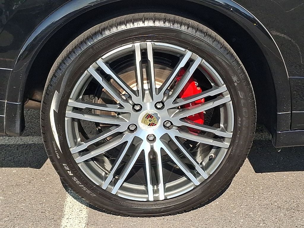 2017 Porsche Cayenne GTS