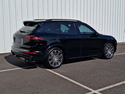 2017 Porsche Cayenne GTS