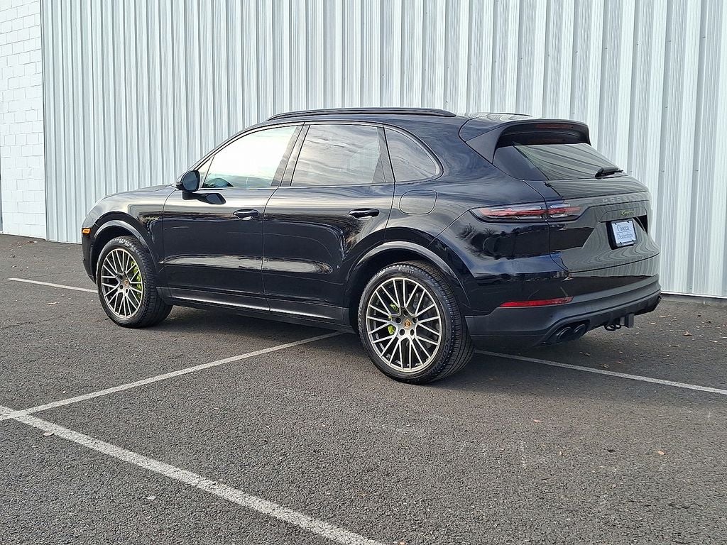 2023 Porsche Cayenne E-Hybrid Platinum Edition