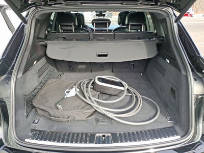2023 Porsche Cayenne E-Hybrid Platinum Edition