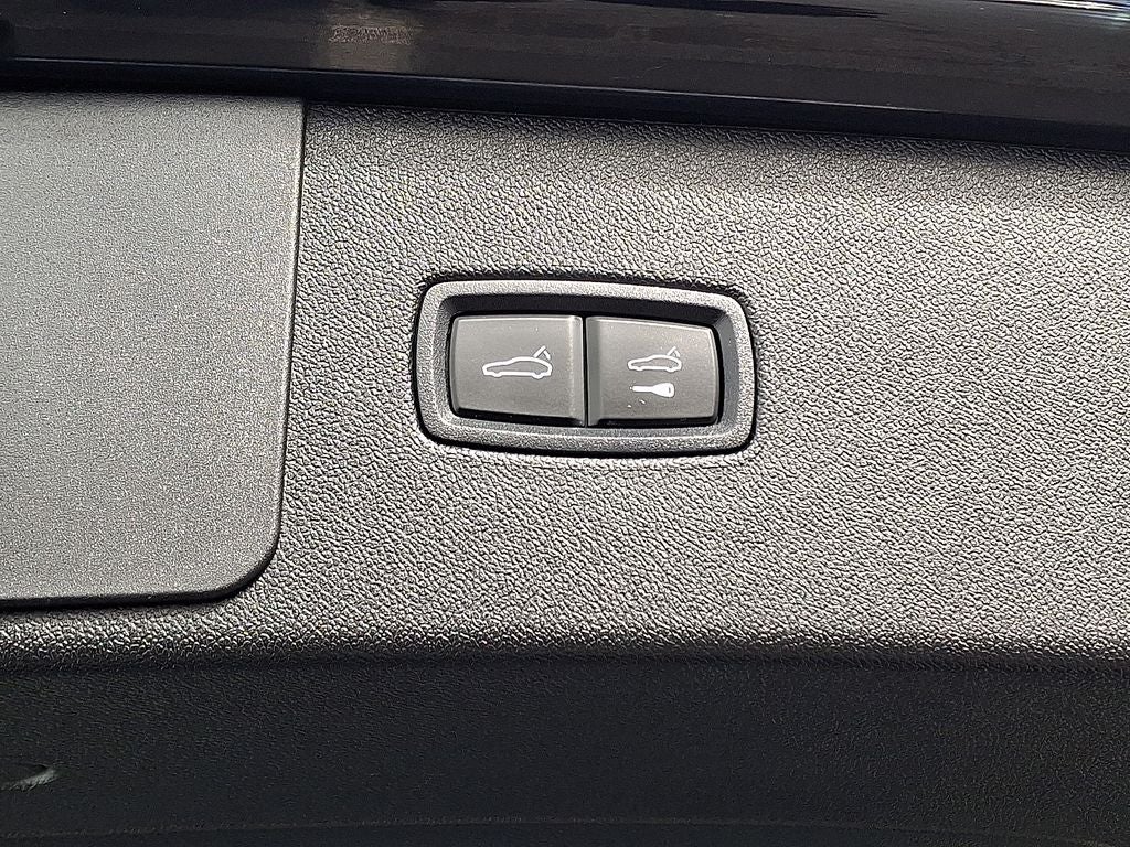 2023 Porsche Cayenne E-Hybrid Platinum Edition