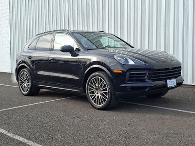 2023 Porsche Cayenne E-Hybrid Platinum Edition