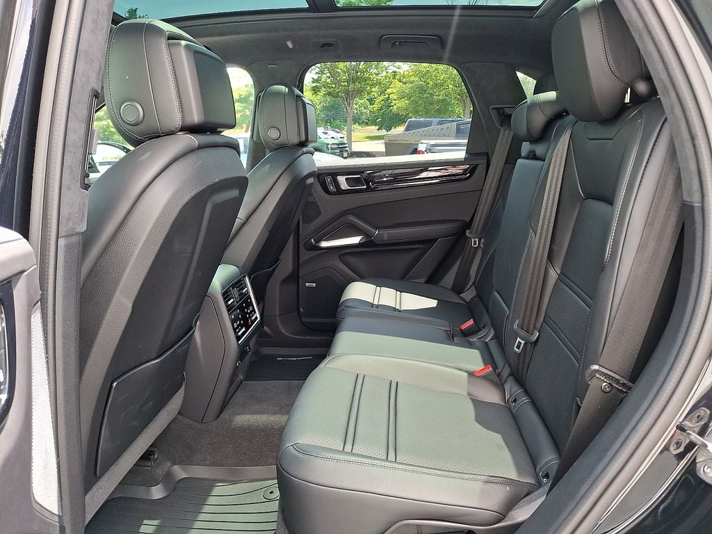 2022 Porsche Cayenne Turbo
