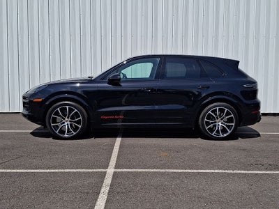 2022 Porsche Cayenne Turbo
