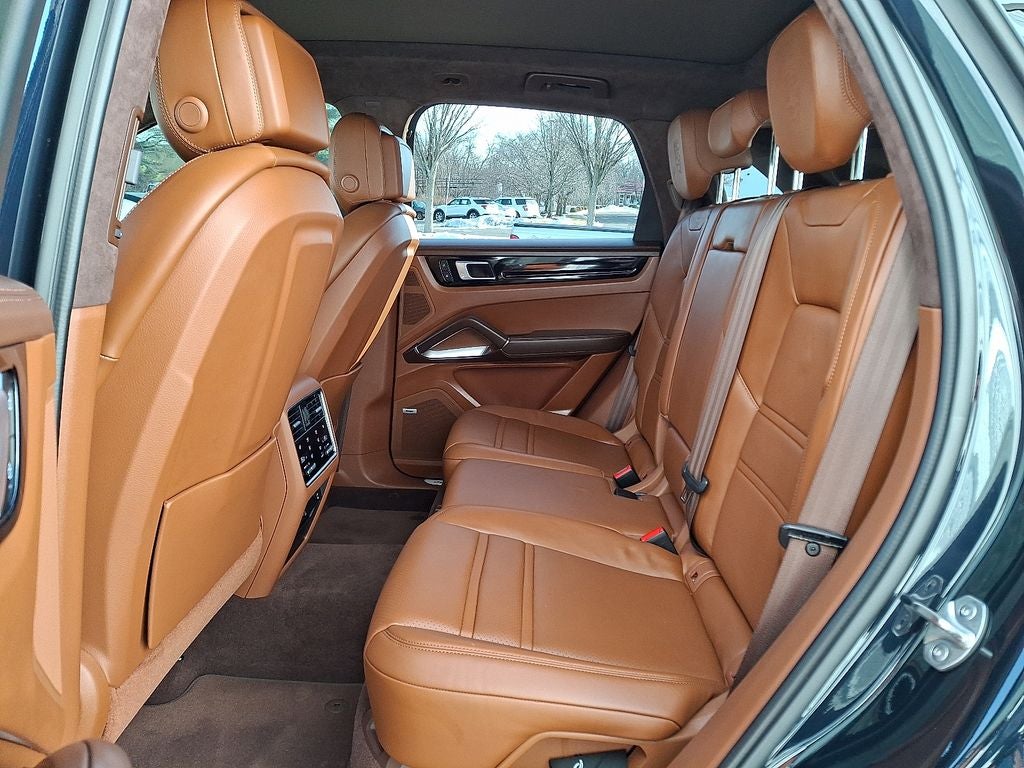 2022 Porsche Cayenne Turbo