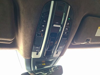 2022 Porsche Cayenne Turbo