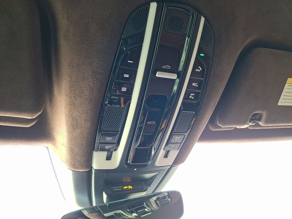 2022 Porsche Cayenne Turbo