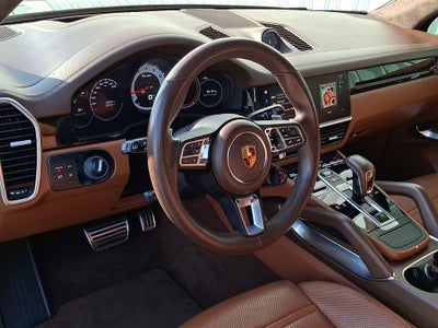 2022 Porsche Cayenne Turbo