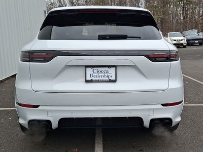 2023 Porsche Cayenne Turbo