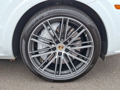 2023 Porsche Cayenne Turbo