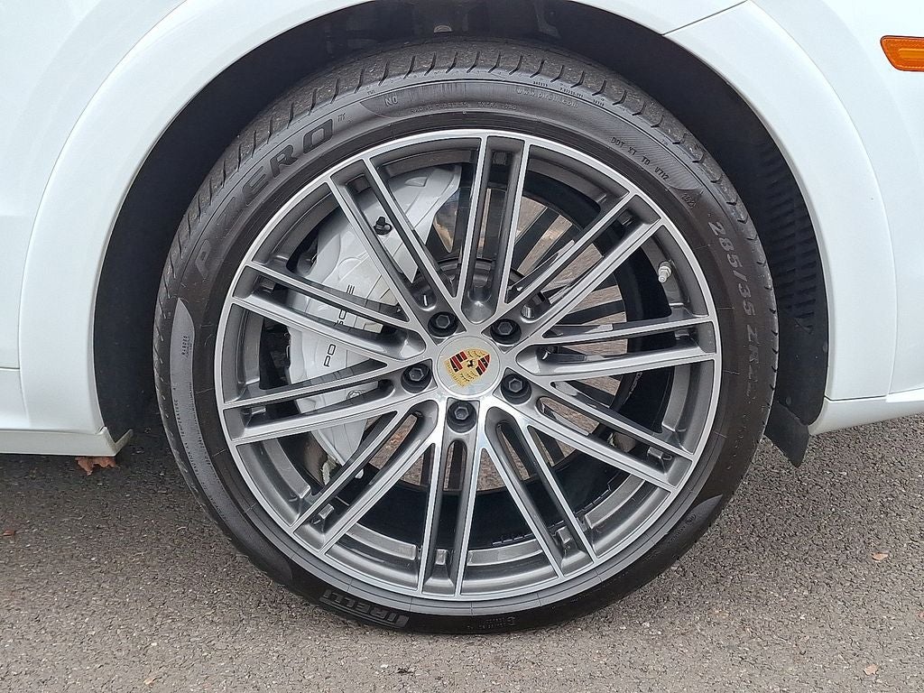 2023 Porsche Cayenne Turbo
