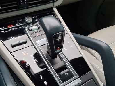 2023 Porsche Cayenne Turbo