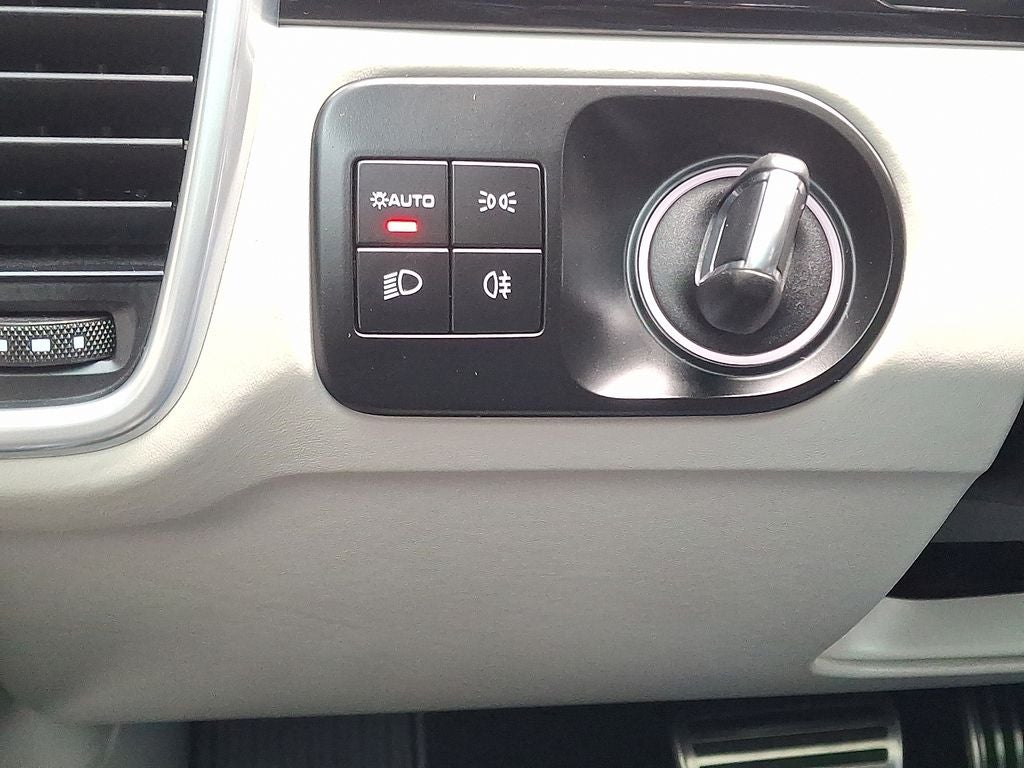 2023 Porsche Cayenne Turbo