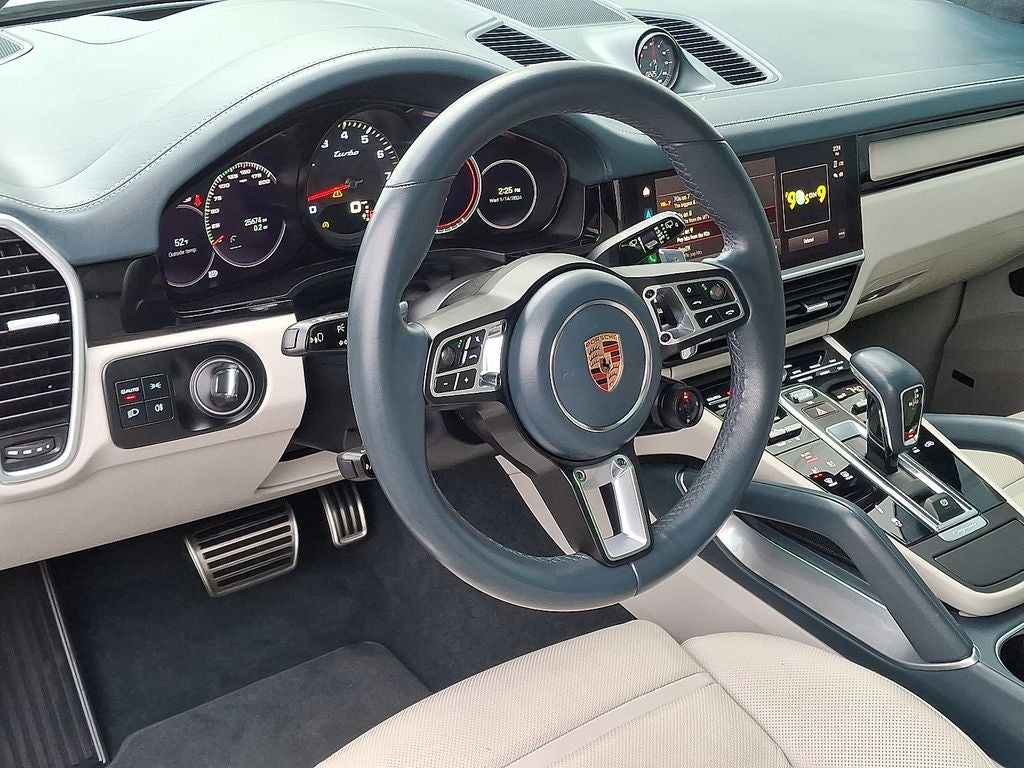 2023 Porsche Cayenne Turbo