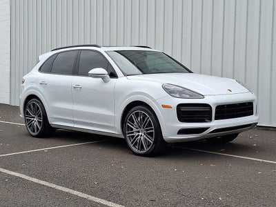 2023 Porsche Cayenne Turbo