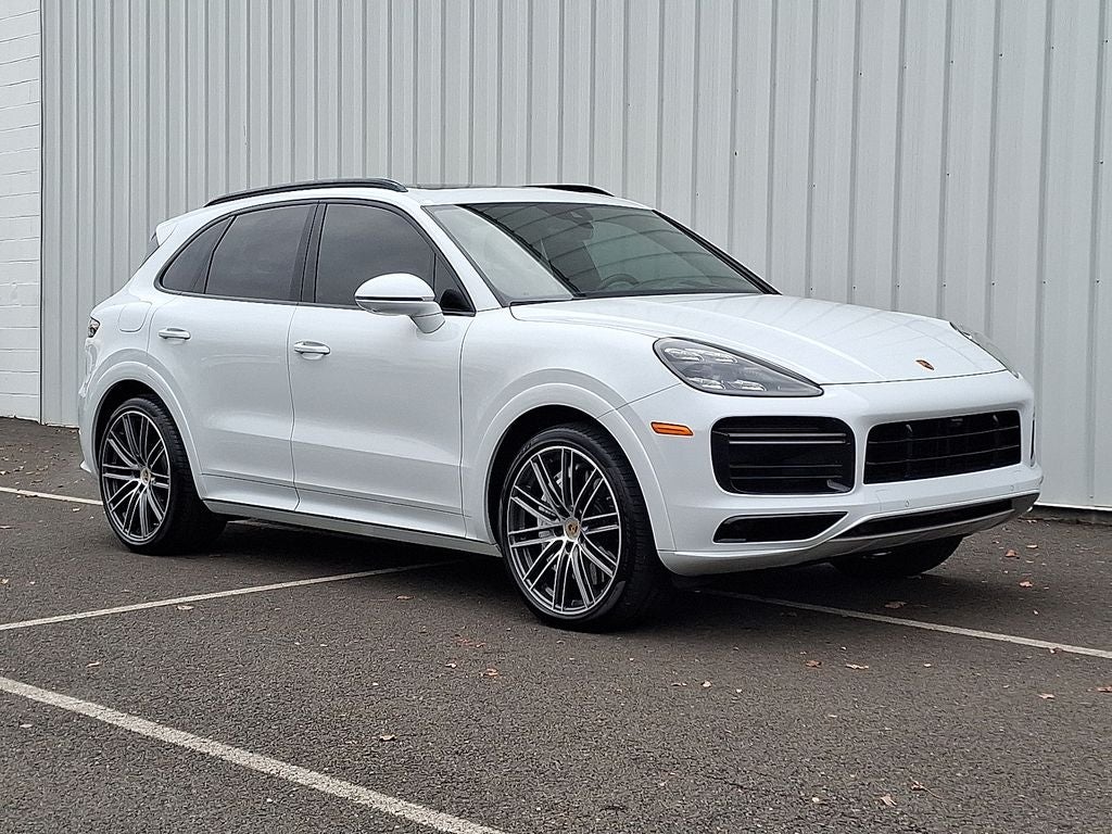 2023 Porsche Cayenne Turbo