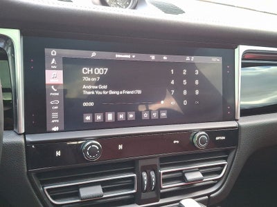 2022 Porsche Macan S