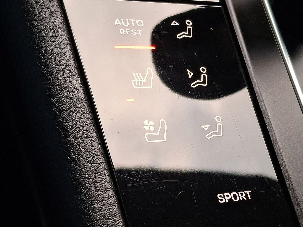 2022 Porsche Macan S