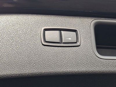 2022 Porsche Macan S