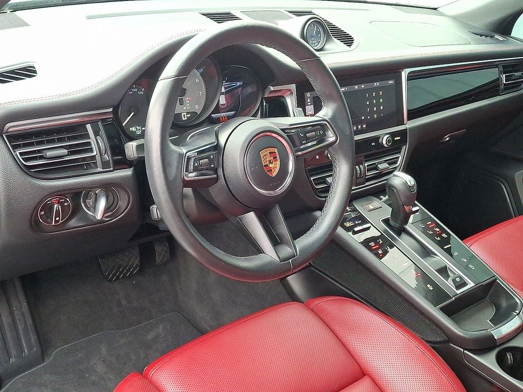 2022 Porsche Macan S