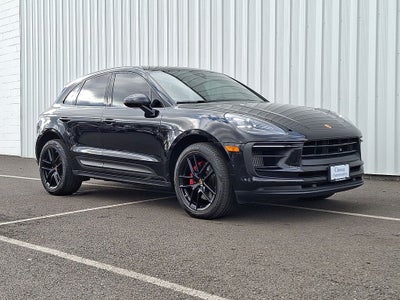 2022 Porsche Macan S