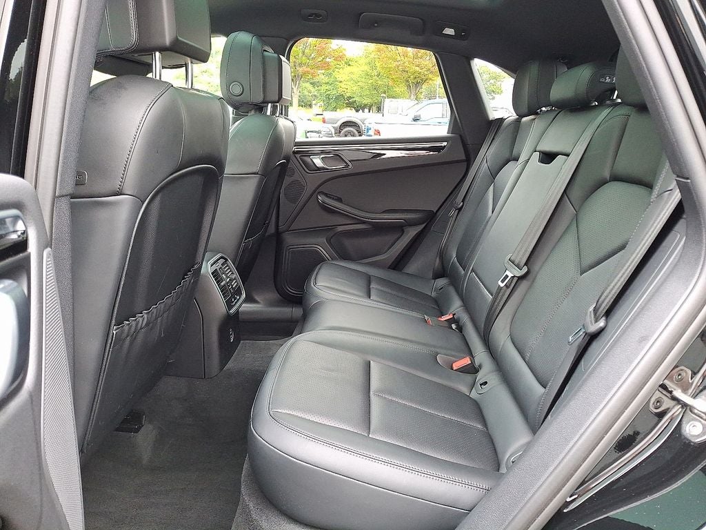 2023 Porsche Macan S