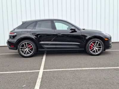 2023 Porsche Macan S