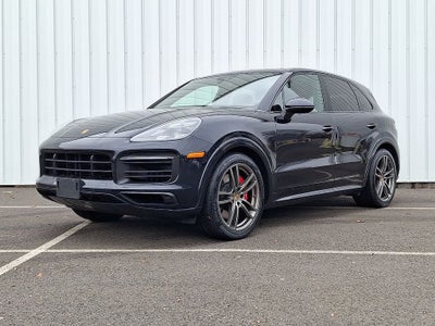 2022 Porsche Cayenne GTS
