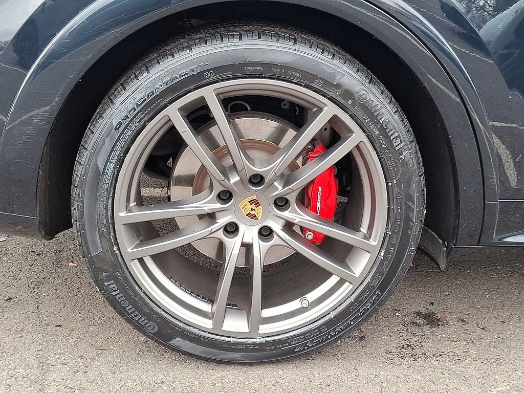 2022 Porsche Cayenne GTS
