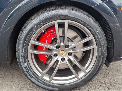 2022 Porsche Cayenne GTS