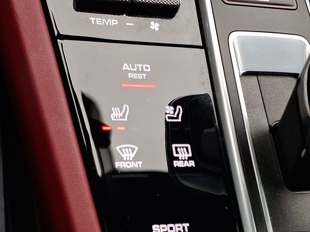 2022 Porsche Cayenne GTS