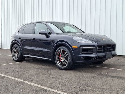2022 Porsche Cayenne GTS
