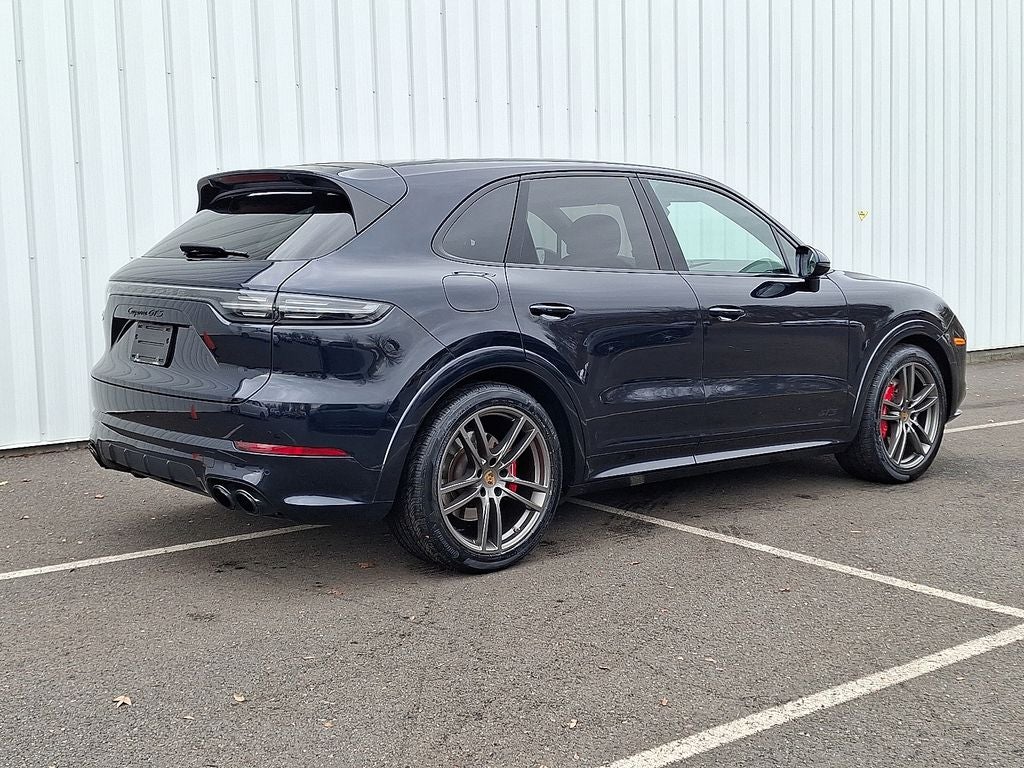 2022 Porsche Cayenne GTS