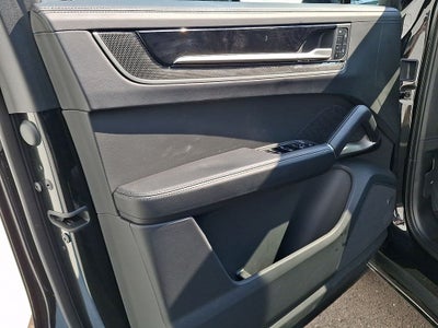 2025 Porsche Cayenne GTS