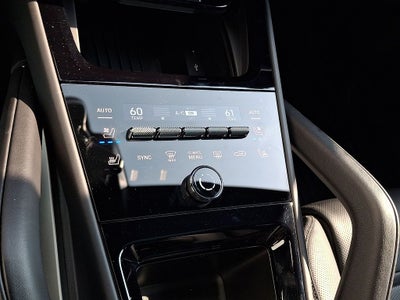 2025 Porsche Cayenne GTS