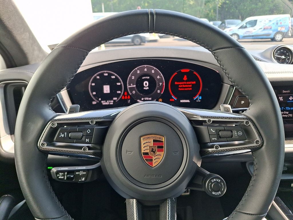 2025 Porsche Cayenne GTS