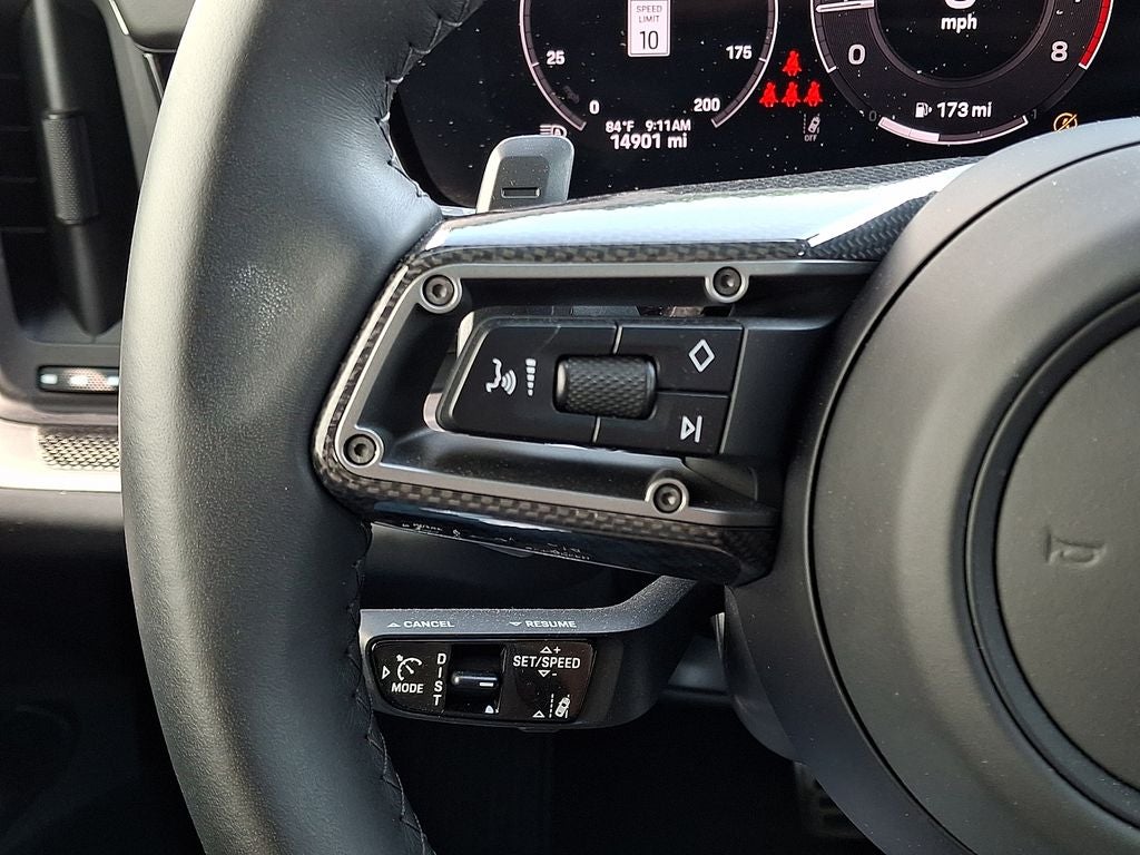 2025 Porsche Cayenne GTS