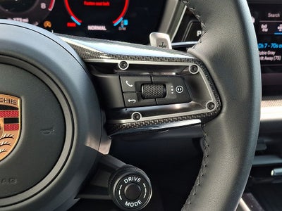 2025 Porsche Cayenne GTS