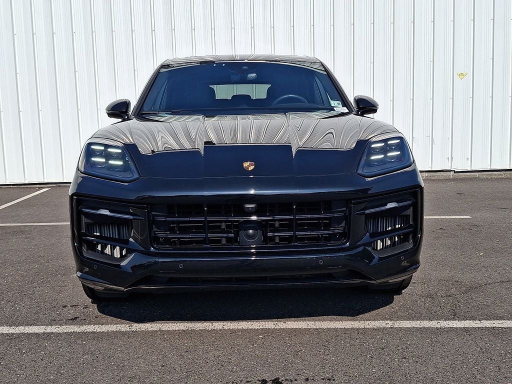 2025 Porsche Cayenne GTS